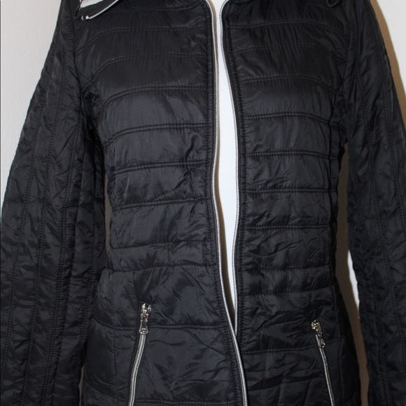 GUESS puffer jacket - Picture 2 of 2
